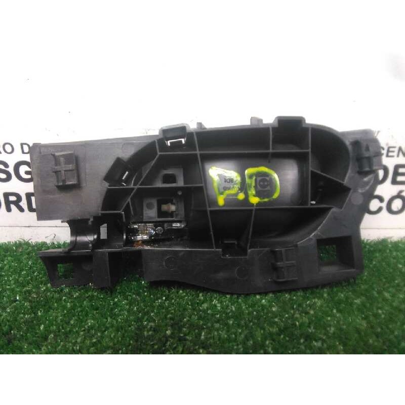 Recambio de maneta interior delantera derecha para citroën c4 picasso 2.0 hdi fap cat (rhr / dw10bted4) referencia OEM IAM 96555