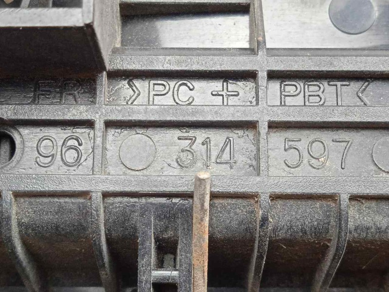 Recambio de maneta exterior delantera derecha para daewoo matiz 0.8 cat referencia OEM IAM 96314597  