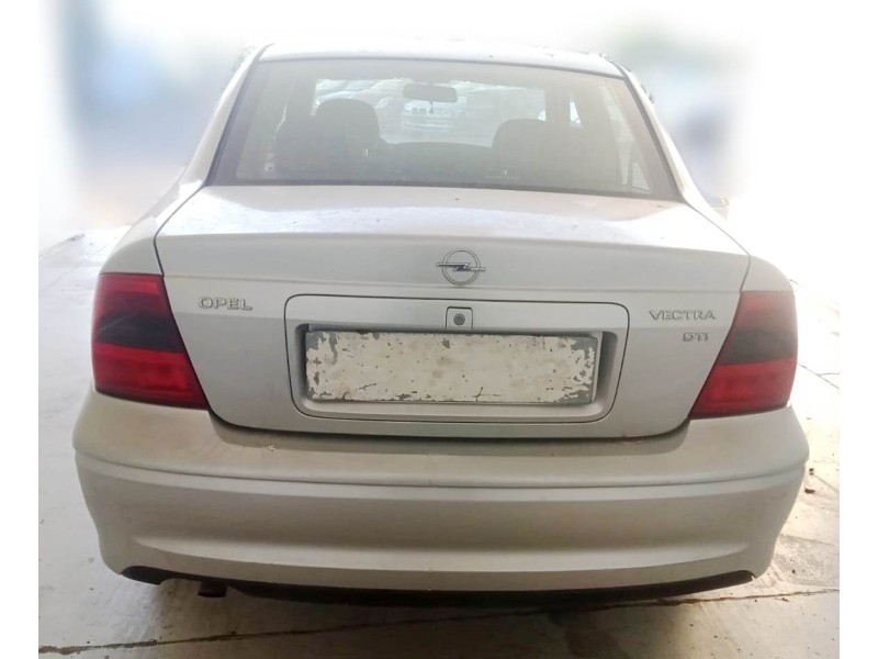 opel vectra b (j96) del año 2000