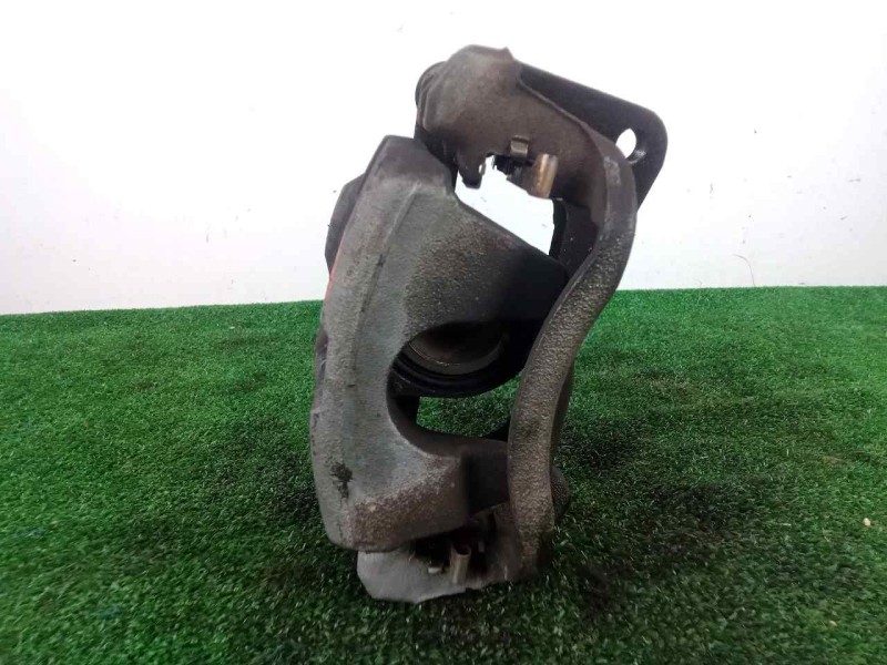 Recambio de pinza freno delantera derecha para mazda 6 kombi ()(.2012) 2.2 turbodiesel cat referencia OEM IAM GHY93398Z Ø PISTON