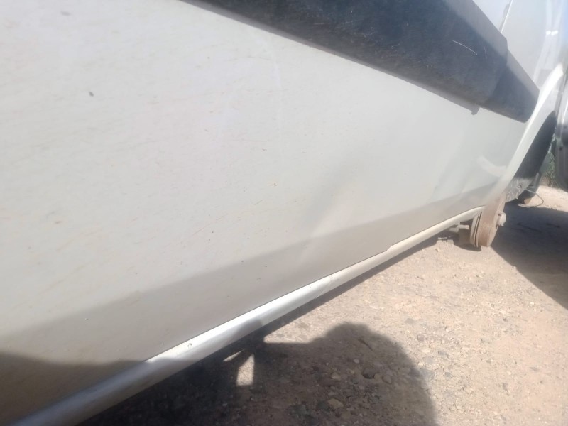 Recambio de puerta delantera izquierda para fiat doblo furgoneta/monovolumen (223_) 1.3 d multijet referencia OEM IAM   