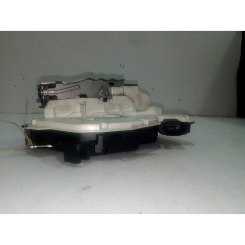 Recambio de cerradura puerta delantera derecha para volkswagen passat cc (357) 2.0 tdi referencia OEM IAM 5N1837016E  