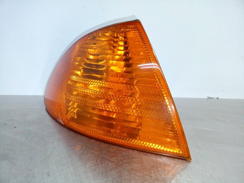 Recambio de piloto delantero derecho para bmw serie 3 berlina (e46) 325xi referencia OEM IAM  AMBAR 98-01