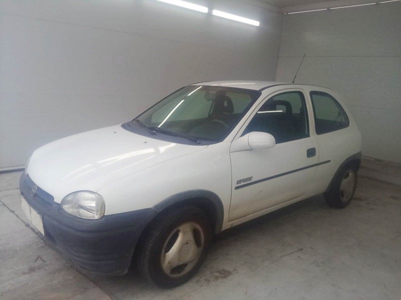 opel corsa b (s93) del año 1993