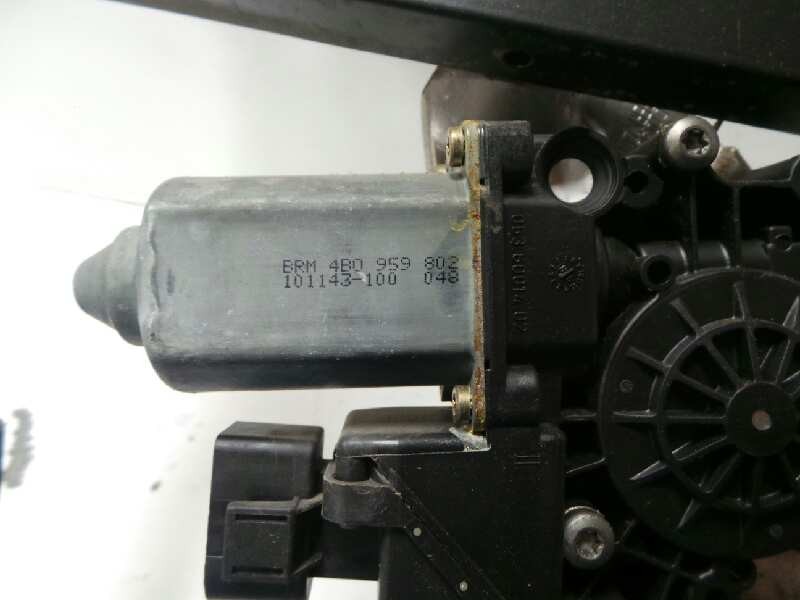 Recambio de elevalunas trasero derecho para audi a6 berlina (4b2) 1.8 t referencia OEM IAM 4B0959802-101143100048  