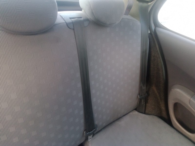 Recambio de cinturon seguridad trasero central para nissan micra iii (k12) 1.2 16v referencia OEM IAM   