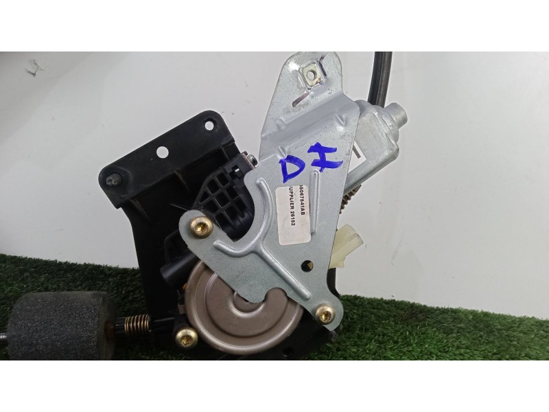 Recambio de elevalunas delantero izquierdo para chrysler pt cruiser (pt_) 1.6 referencia OEM IAM SIN REFERENCIA  ELECTRICO - CON