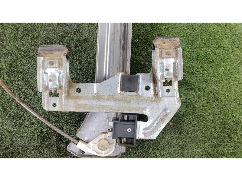 Recambio de elevalunas delantero izquierdo para chrysler pt cruiser (pt_) 1.6 referencia OEM IAM SIN REFERENCIA  ELECTRICO - CON