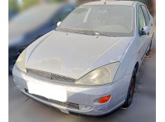ford focus i sedán (dfw) del año 2000