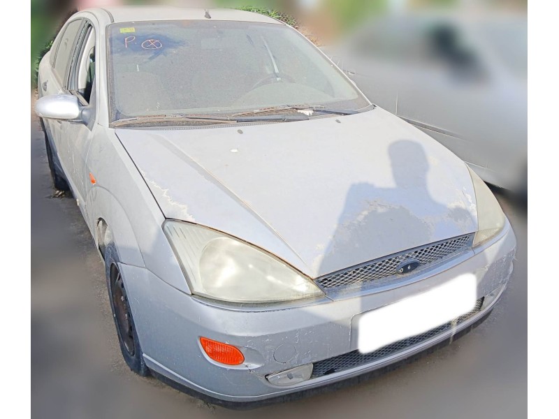 ford focus i sedán (dfw) del año 2000