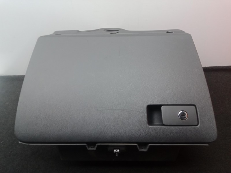 Recambio de guantera para volkswagen passat berlina (3c2) 2.0 tdi referencia OEM IAM 3C1857101 - 3C1857114  