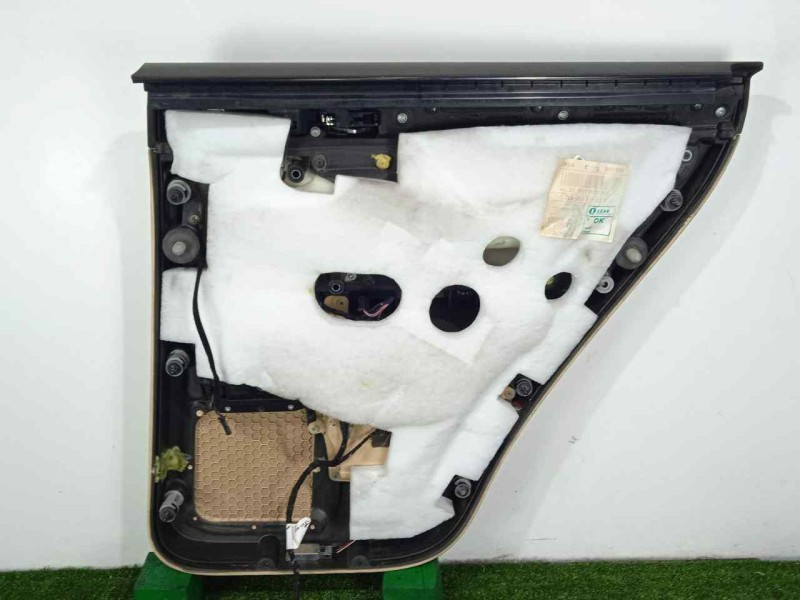 Recambio de guarnecido puerta trasera izquierda para volkswagen touareg (7la) 2.5 tdi referencia OEM IAM 7L6867211BS BEIGE 