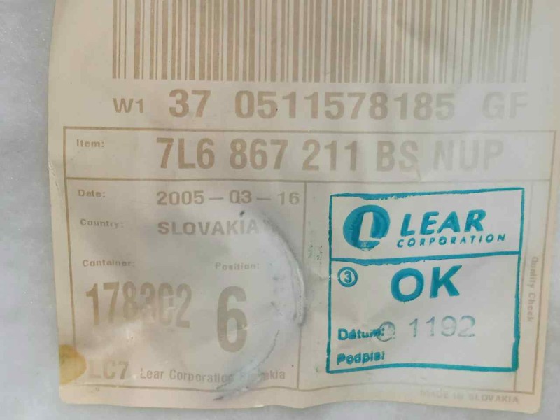 Recambio de guarnecido puerta trasera izquierda para volkswagen touareg (7la) 2.5 tdi referencia OEM IAM 7L6867211BS BEIGE 