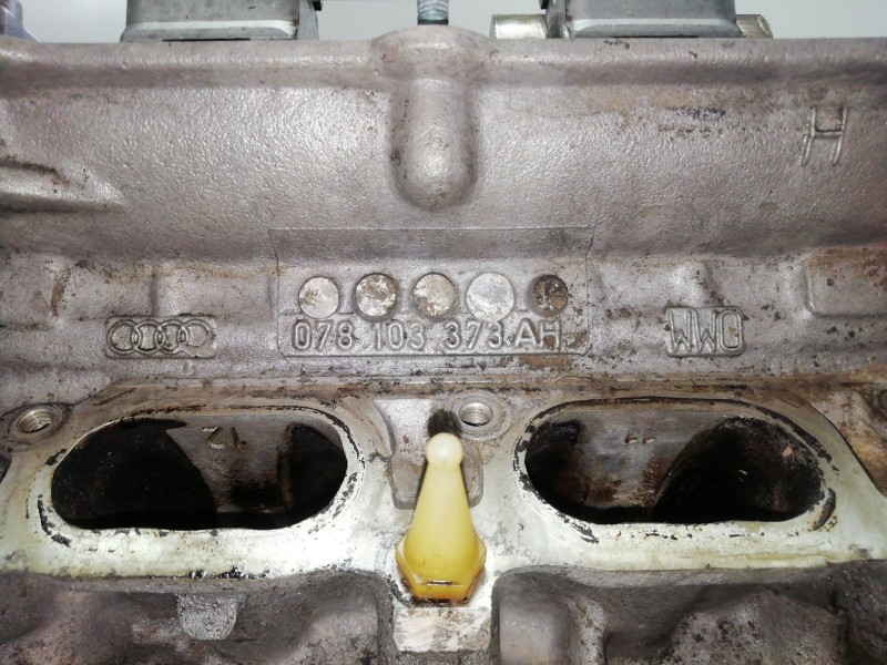 Recambio de culata para audi a4 berlina (8e) 2.4 v6 30v cat (bdv) referencia OEM IAM 078103373AH  