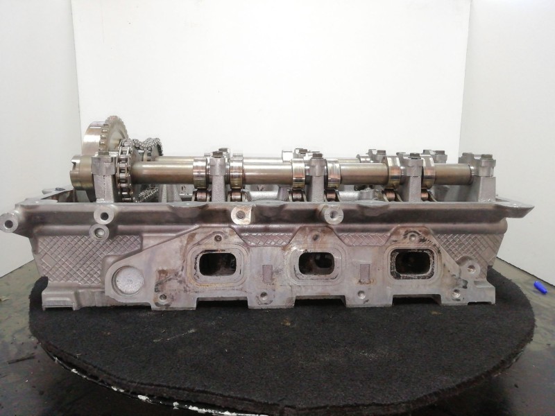 Recambio de culata para chrysler 300 m (lr) 2.7 cat referencia OEM IAM 04663697AB  