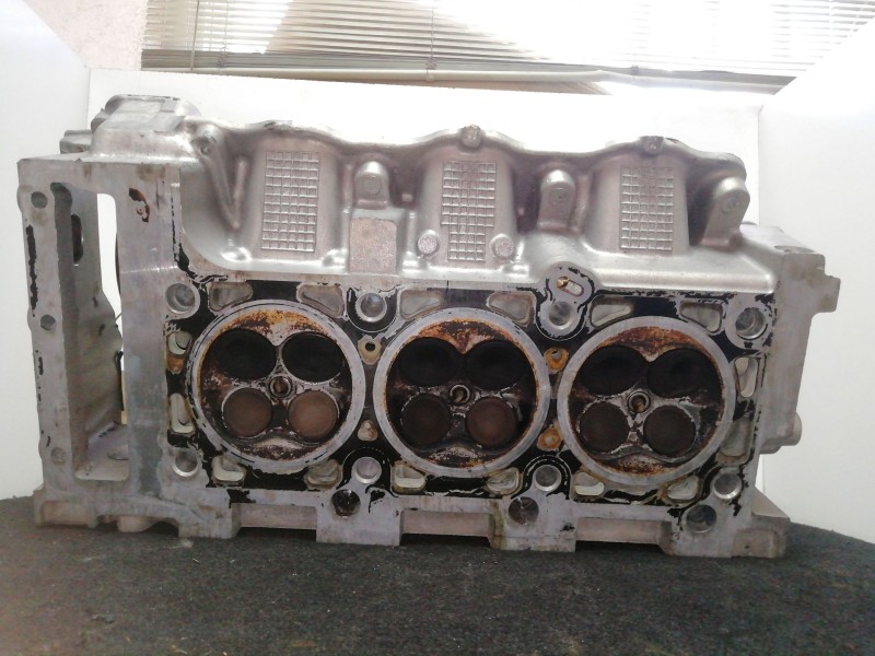 Recambio de culata para chrysler 300 m (lr) 2.7 cat referencia OEM IAM 04663979AB  