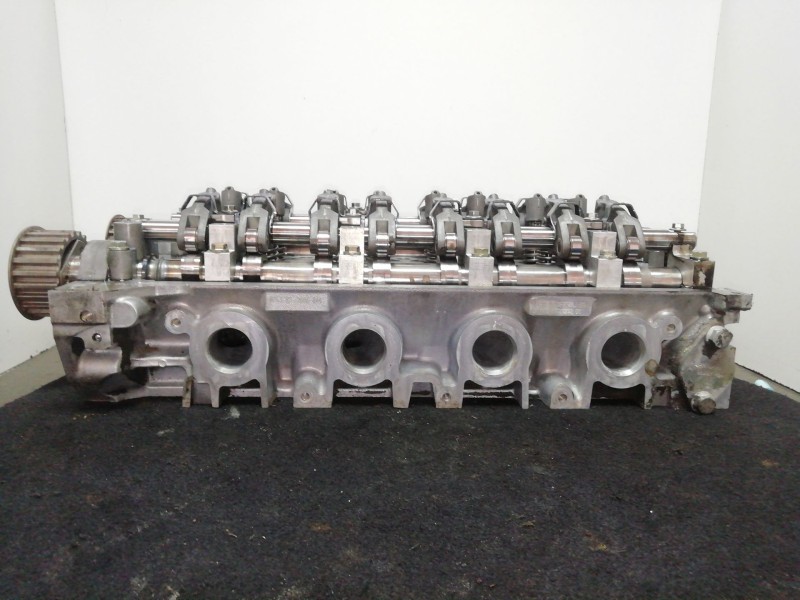 Recambio de culata para renault master ii ph. 2 pritsche/fgst 2.5 diesel referencia OEM IAM 8200408642  