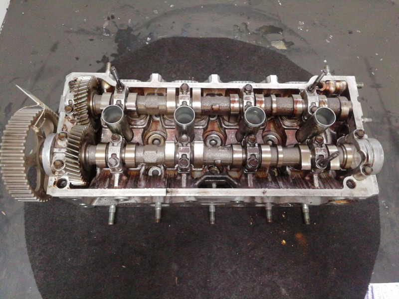 Recambio de culata para toyota celica (t20) 1.8 16v cat referencia OEM IAM 7AFE  