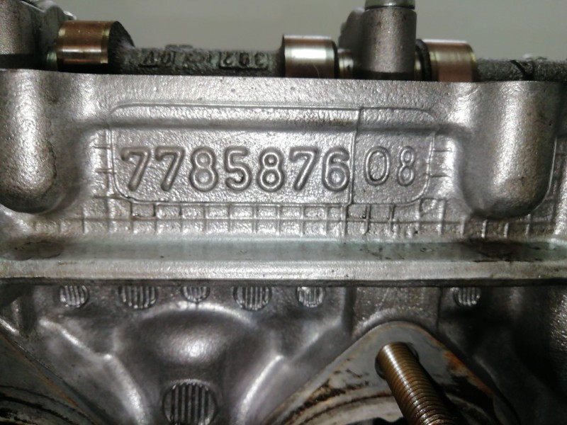 Recambio de culata para bmw 3 touring (e46) 320 d referencia OEM IAM 778587608  