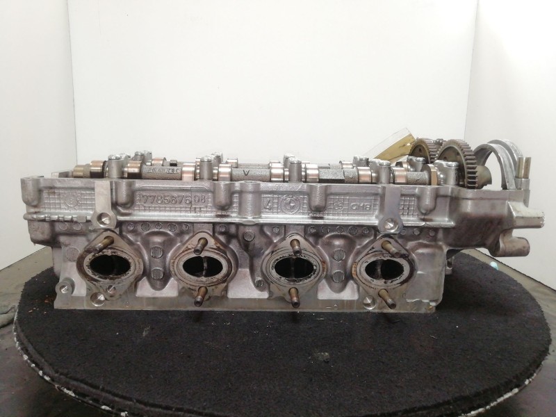 Recambio de culata para bmw 3 touring (e46) 320 d referencia OEM IAM 778587608  