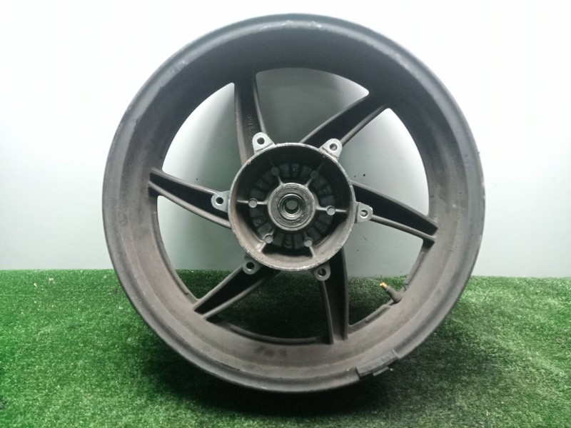 Recambio de llanta para hyosung gt 650i referencia OEM IAM  R17 TRASERA