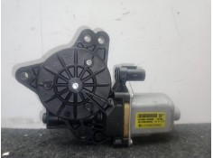 Recambio de motor elevalunas delantero derecho para hyundai i30 (gd) 1.4 crdi referencia OEM IAM 82460A5000 - 001100436025 DONGY