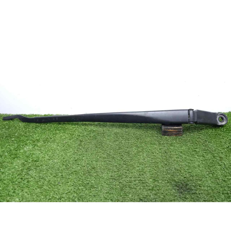 Recambio de brazo limpia delantero derecho para toyota land cruiser (j15) 3.0 turbodiesel cat referencia OEM IAM 8521160300  