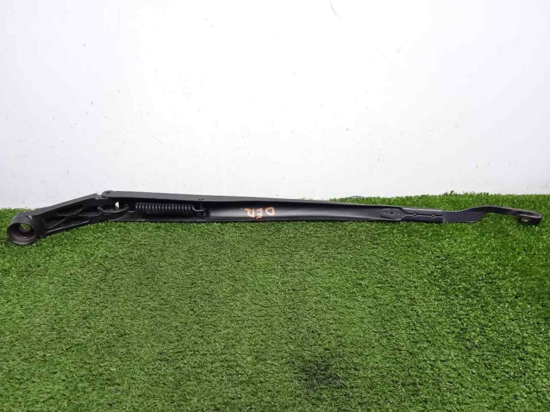 Recambio de brazo limpia delantero derecho para toyota land cruiser (j15) 3.0 turbodiesel cat referencia OEM IAM 8521160300  