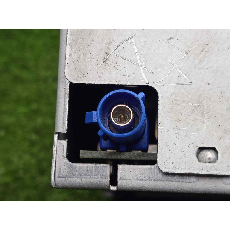 Recambio de sistema audio / radio cd para audi a6 berlina (4f2) 3.0 v6 24v tdi referencia OEM IAM 4E0919887C-4E0910887D055  