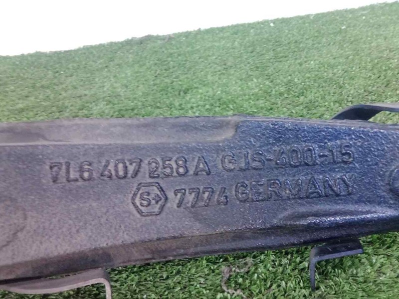 Recambio de mangueta delantera derecha para volkswagen touareg (7la) 2.5 tdi referencia OEM IAM 7L6407258A  