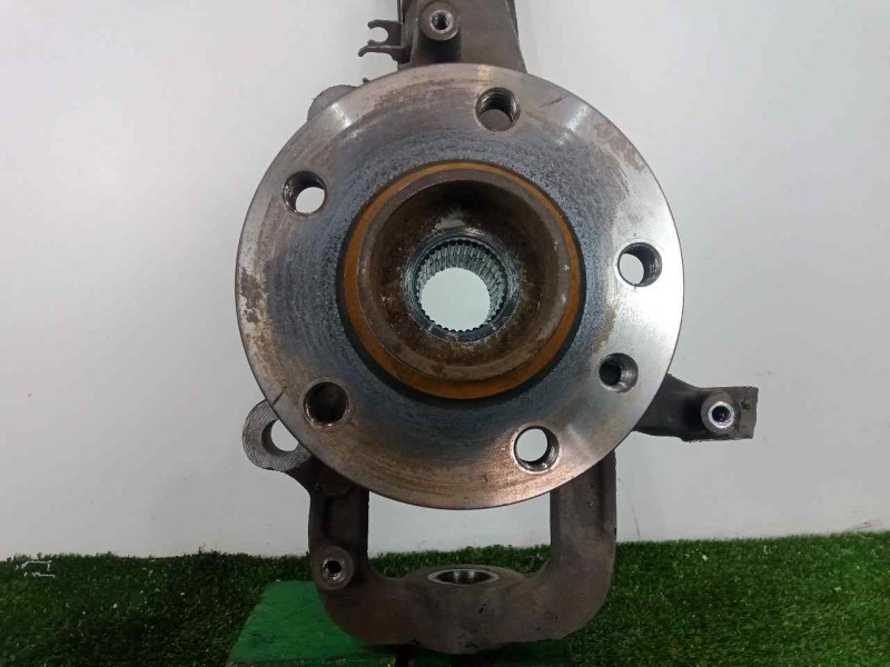 Recambio de mangueta delantera izquierda para volkswagen touareg (7la) 2.5 tdi referencia OEM IAM 7L6407257A  