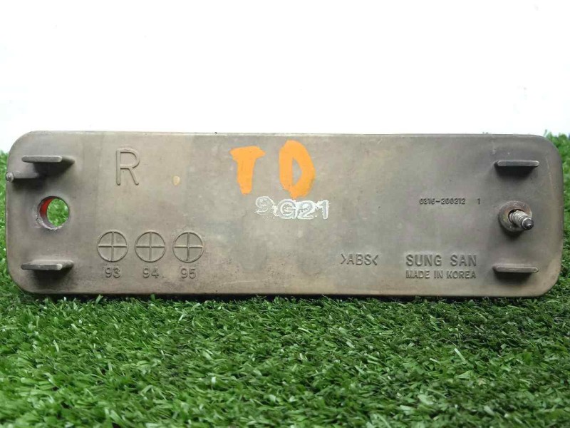 Recambio de piloto trasero derecho paragolpes para ssangyong musso 2.9 turbodiesel cat referencia OEM IAM 0316200212  