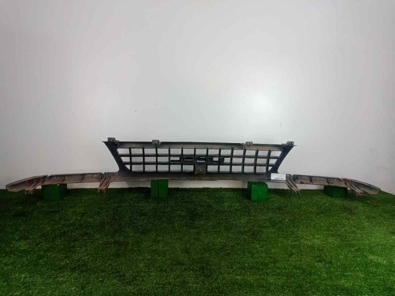 Recambio de rejilla delantera para opel frontera a 2.8 turbodiesel referencia OEM IAM SIN REFERENCIA  