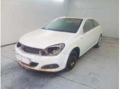 opel astra h gtc (a04) del año 2008