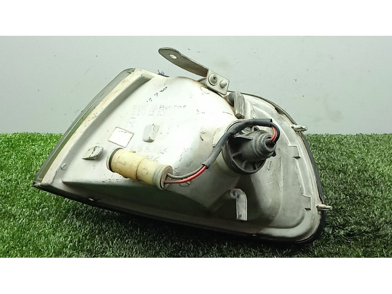 Recambio de piloto delantero derecho para hyundai pony (x2) 1.3 cat referencia OEM IAM  92-94 BLANCO