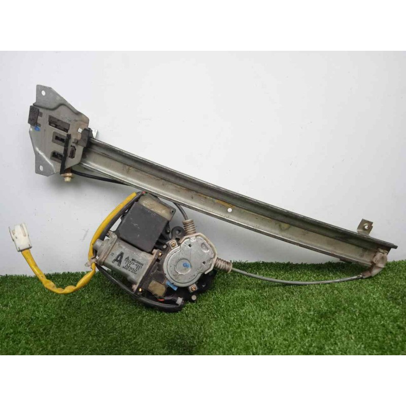 Recambio de elevalunas delantero izquierdo para mitsubishi galant berlina (ea0) 2.5 v6 24v cat referencia OEM IAM MR280665 ELECT