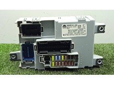 Recambio de caja reles / fusibles para fiat doblo cargo (263_) 1.3 d multijet (263wxu1a) referencia OEM IAM 00520761100 - 116RI0