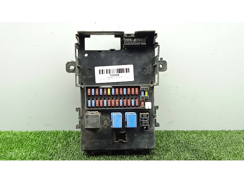 Recambio de caja reles / fusibles para nissan terrano ii (r20) 2.7 tdi 4wd referencia OEM IAM 6C010052 - 24330C9900  