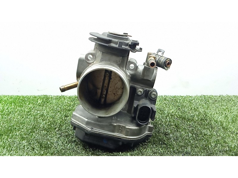 Recambio de caja mariposa para audi a3 (8l1) 1.8 referencia OEM IAM 06A133064M - 408237111015 VDO 5.PINES