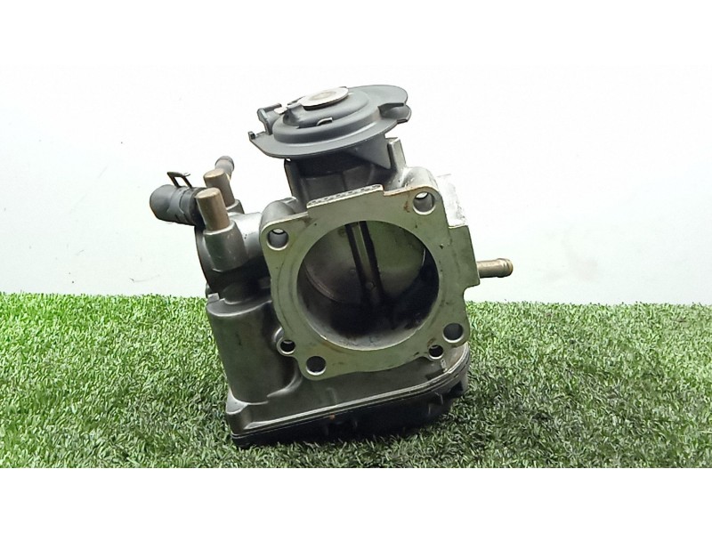 Recambio de caja mariposa para audi a3 (8l1) 1.8 referencia OEM IAM 06A133064M - 408237111015 VDO 5.PINES