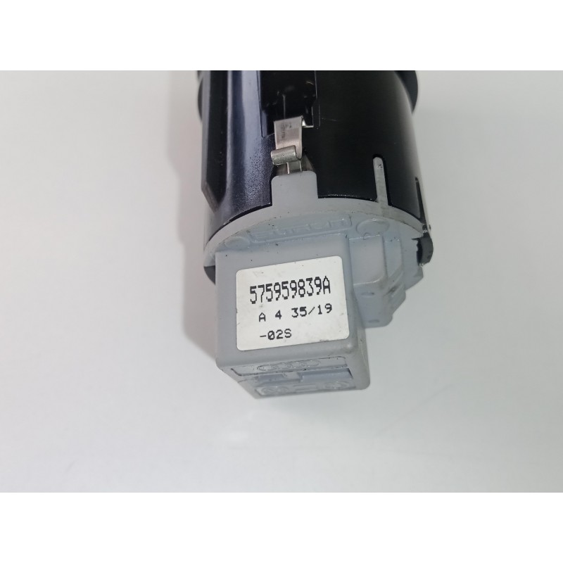 Recambio de centralita start / stop para seat leon (5f1) 2.0 16v tsi referencia OEM IAM 575959839A INTERRUPTOR 4.PINES