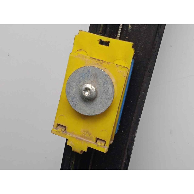 Recambio de elevalunas delantero izquierdo para volkswagen touareg (7la) 5.0 v10 tdi cat (ayh) referencia OEM IAM 7L0837461 ELEC