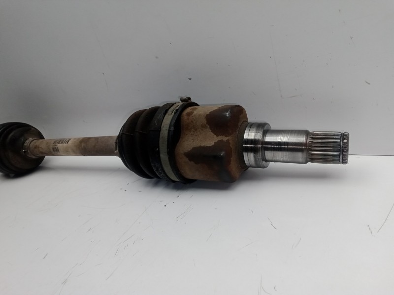 Recambio de transmision delantera izquierda para ford fiesta (cb1) 1.25 16v cat referencia OEM IAM 8V513B437AAA  