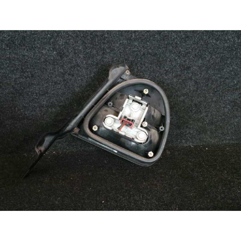 Recambio de piloto trasero izquierdo para lancia delta 1.9 turbodiesel cat referencia OEM IAM  93-99 EXTERIOR