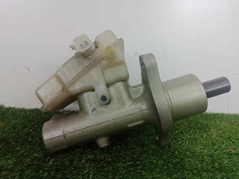 Recambio de bomba freno para ford focus berlina (cap) 1.6 16v cat referencia OEM IAM 1223475  