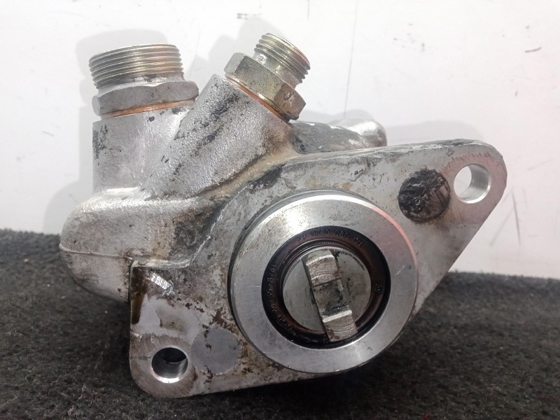 Recambio de bomba direccion para nissan l-80 referencia OEM IAM 7684955107 - 0030170495 - 7685118K  