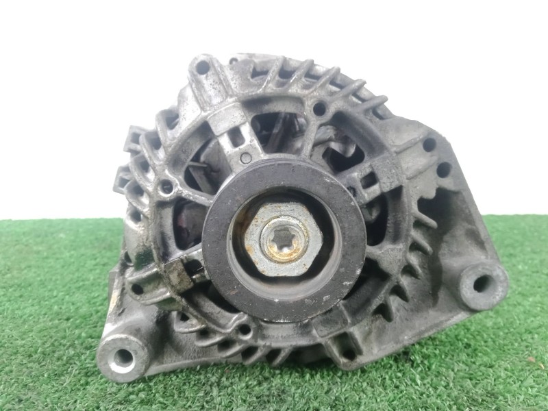 Recambio de alternador para bmw 5 (e39) 525 tds referencia OEM IAM SIN REFERENCIA VALEO 95AH - POLEA.FIJA - 5.CANALES