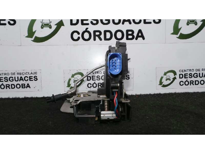 Recambio de cerradura puerta trasera derecha para audi a8 (4e2) 4.2 quattro referencia OEM IAM 4E0839016 7.PINES CONECTOR.AZUL