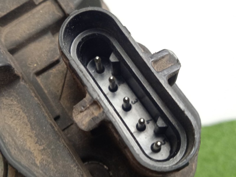 Recambio de alternador para nissan atleon tk3.95 (80.19) referencia OEM IAM 0124655005 90AH BOSCH