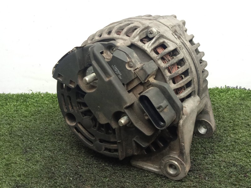 Recambio de alternador para iveco eurocargo 100e18 e5 referencia OEM IAM 113188 POLEA FIJA 70AH - 24V